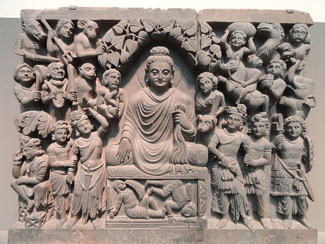 Four Scenes from the Life of the Buddha - Enlightenment - Kushan dynasty, late 2nd to early 3rd century AD, Gandhara, schist - Freer Gallery of Art - DSC05124