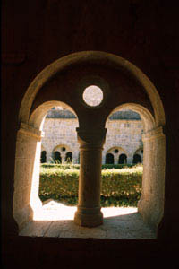 Abbaye du Thoronet ル・トロネ修道院