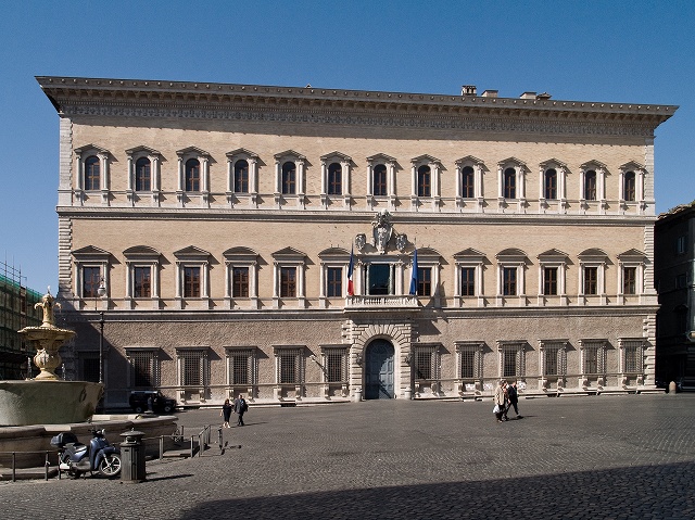 Palais Farnese.jpg