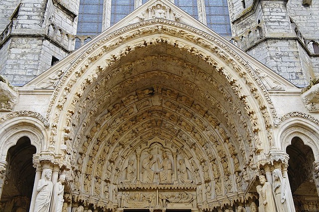 Cathédrale de Chartres Portail Nord 1.jpg