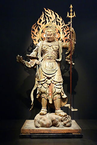 Standing Komoku Ten (Virupakusa), Heian period, 12th century, wood with polychromy and cut gold leaf - Tokyo National Museum - DSC05100